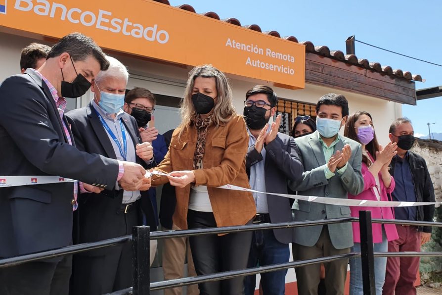 Inauguran sucursal de BancoEstado en Alhué