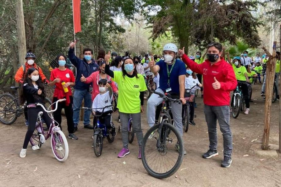 En María Pinto realizan cicletada “Por una Infancia Feliz”