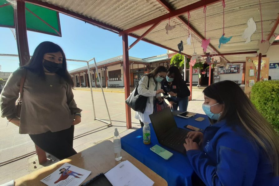 Delegación Provincial de Melipilla realiza Plaza Ciudadana en Colegio Nuestra Señora de la Presentación