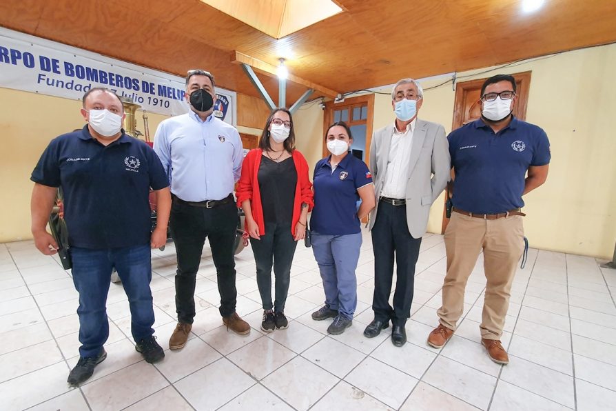 Delegada Sandra Saavedra sostiene reunión protocolar con Superintendente de Bomberos de Melipilla