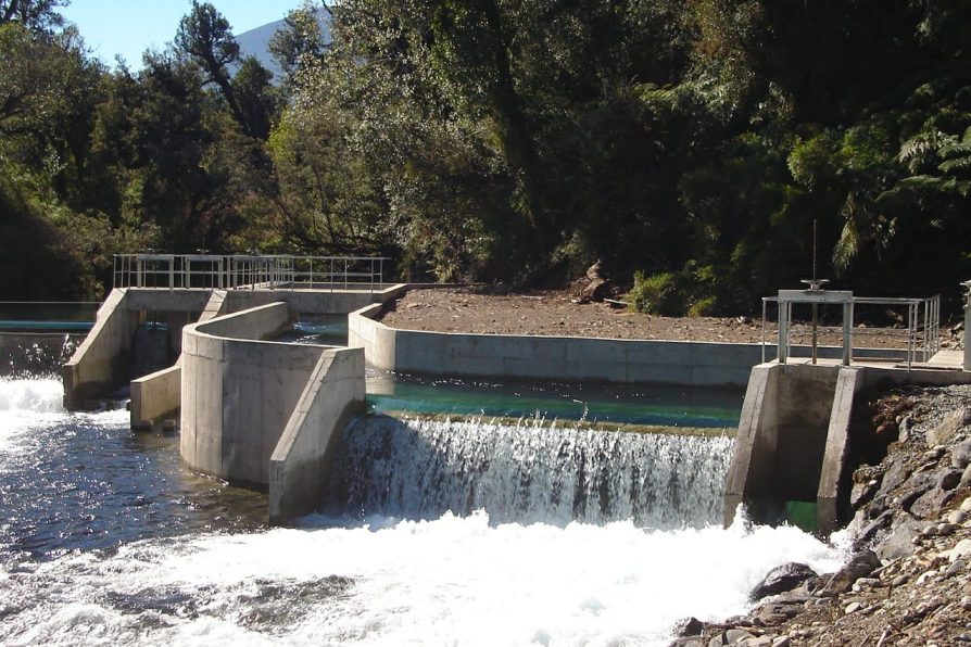 MOP solicita a usuarios de agua de la Región Metropolitana al cierre de bocatomas para evitar eventuales peligros en caso de crecidas por lluvia