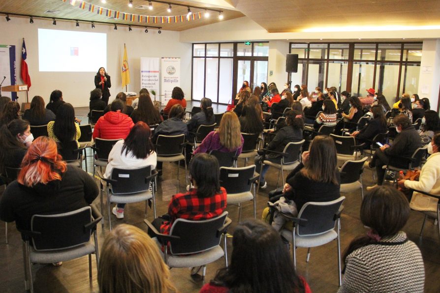 Realizan exitosa charla sobre Ley de Responsabilidad Parental y Pago Efectivo de Pensión de Alimentos