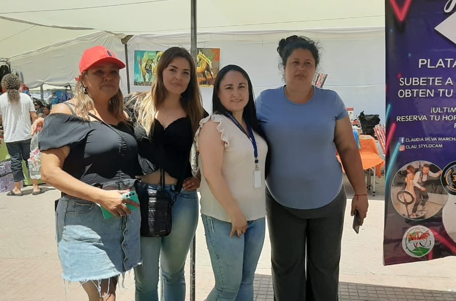 <strong>Asociación Gremial de Comerciantes Ambulantes Estacionados de Melipilla realiza inauguración de Feria Navideña en Plaza de Armas</strong>