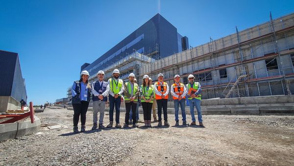 <strong>Autoridades realizan visita a obras del nuevo Hospital de Melipilla</strong>