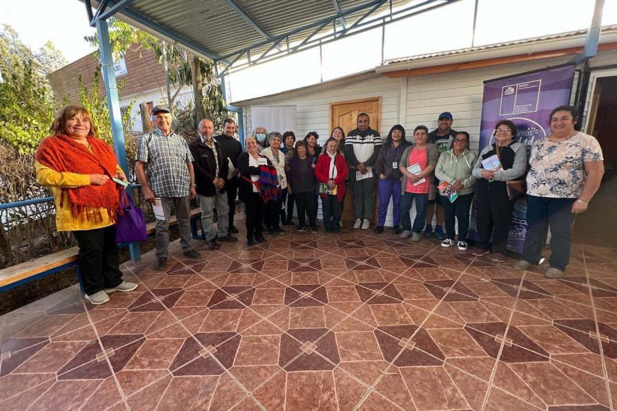 Charla Informativa de Vivienda organizada por Delegación Provincial de Melipilla y SERVIU llega a localidad de Talamí en Alhué