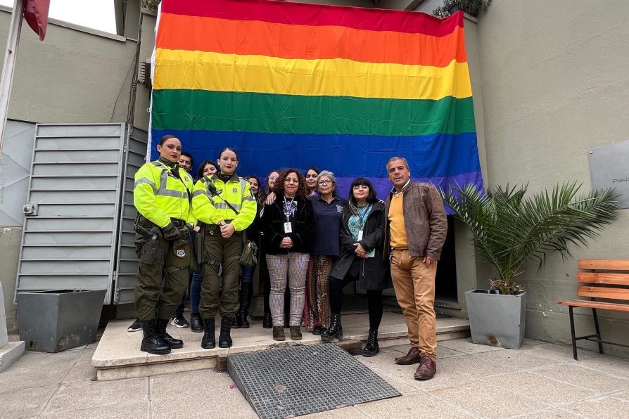Delegación Provincial de Melipilla se suma a Campaña Arcoíris 2023 en conmemoración del Día Internacional contra la Homofobia, la Transfobia y la Bifobia
