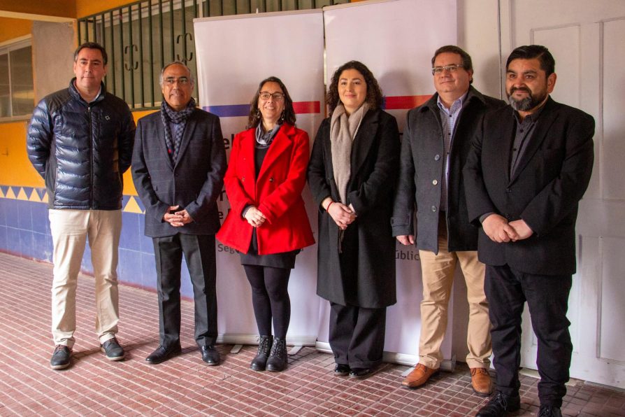 Autoridades dan la bienvenida a participantes del primer curso gratuito para Conductores Profesionales Clase A3 con Certificación SENCE en la Provincia de Melipilla