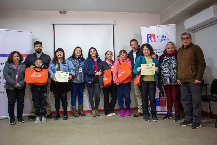 Realizan Taller de Promoción de Derechos Previsionales y de Seguridad Social para mujeres rurales de Alhué