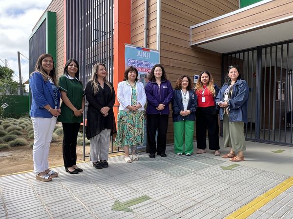 Autoridades inauguran Jardín Infantil y Sala Cuna Luis Emilio Recabarren de Melipilla