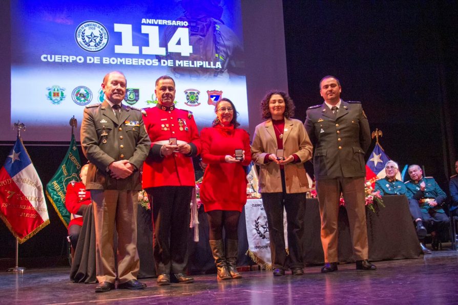 Cuerpo de Bomberos de Melipilla celebra solemne ceremonia en su 114° Aniversario