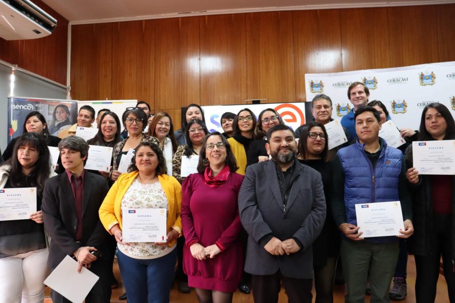 38 personas de Curacaví y María Pinto fueron certificadas tras culminar con éxito curso para la obtención de Licencia de Conductor/a Profesional Clase A3