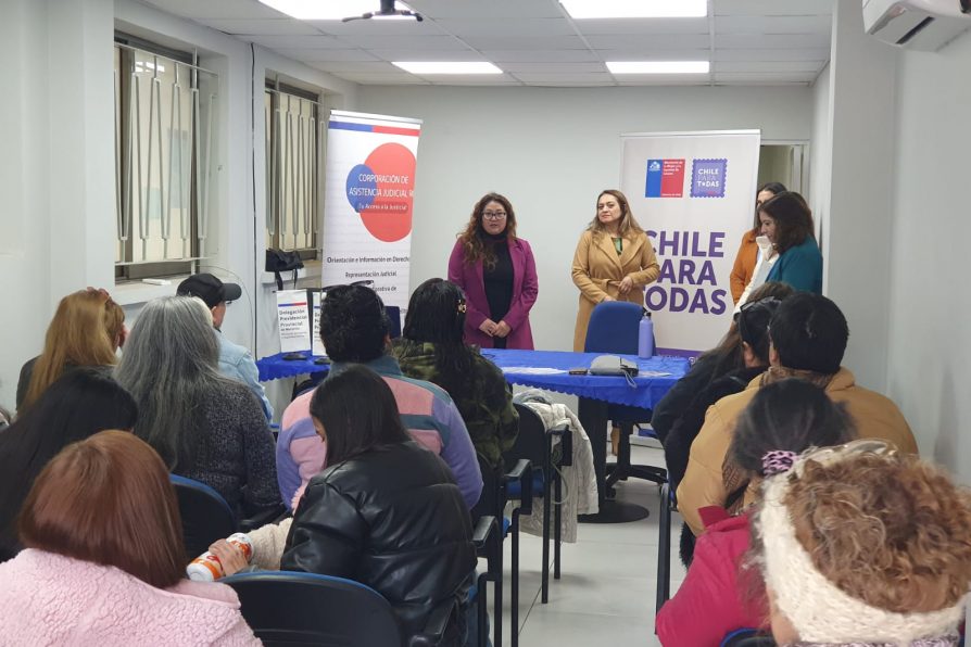 Realizan exitosa charla sobre Responsabilidad Parental y Pago Efectivo de Pensiones de Alimentos en Delegación Provincial de Melipilla