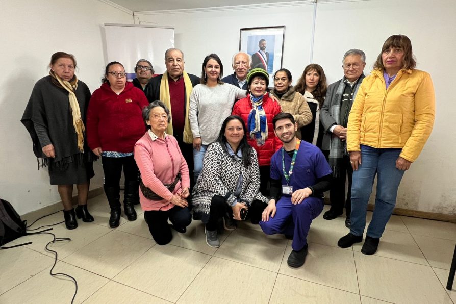 Continúan los talleres para capacitar a personas cuidadoras gracias a proyecto “Te cuido, me cuido: Formación red de soporte para cuidadores”