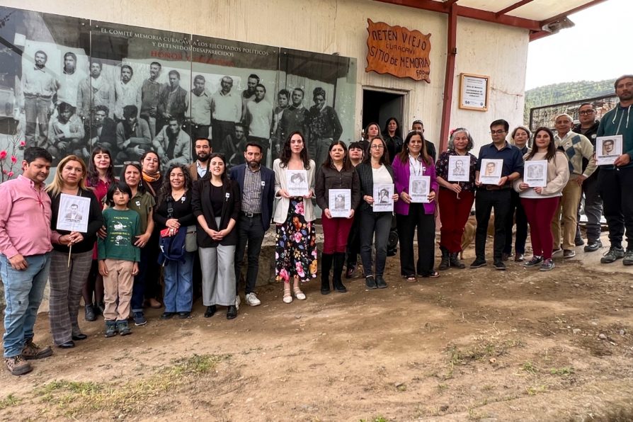 Delegada Sandra Saavedra participó de ceremonia de descubrimiento de placa que declara Monumento en Calidad de Histórico a Ex Tenencia de Curacaví