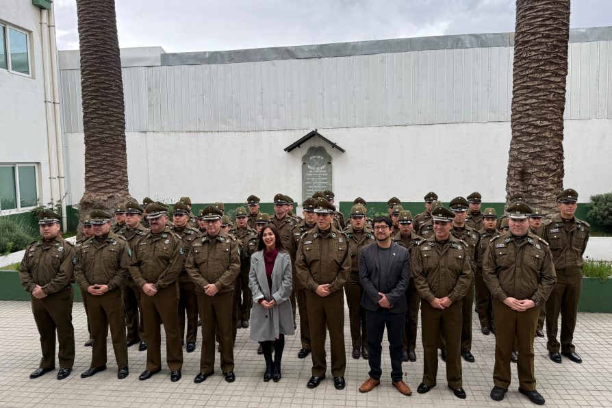 33 nuevos carabineros se incorporan a reforzar la seguridad en las provincias de Melipilla y Talagante