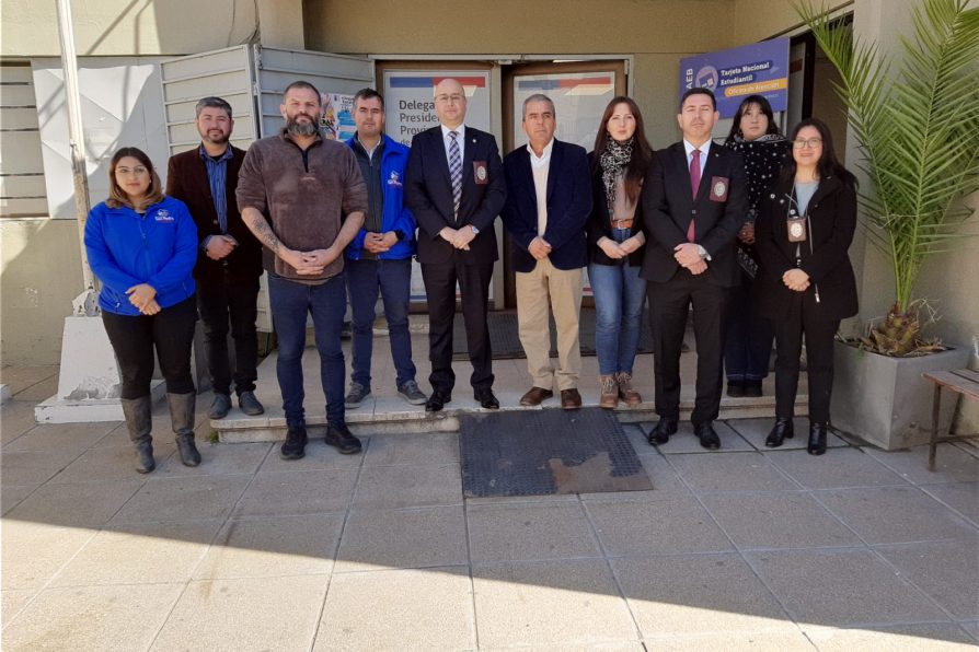 Delegación Presidencial Provincial de Melipilla coordina capacitación con PDI sobre incendios forestales