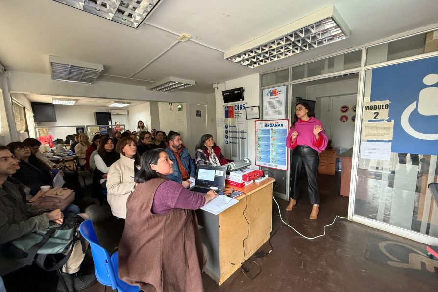 SERVIU realiza capacitación para fortalecer a equipos territoriales de la Provincia de Melipilla en materia habitacional
