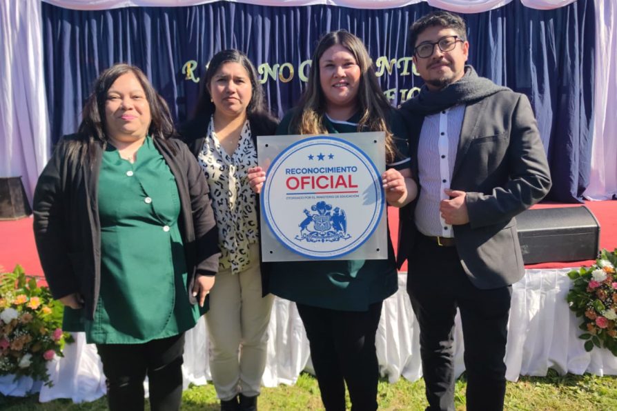 Autoridades participan en ceremonia de Reconocimiento Oficial de cinco Salas Cunas y Jardines Infantiles de Melipilla