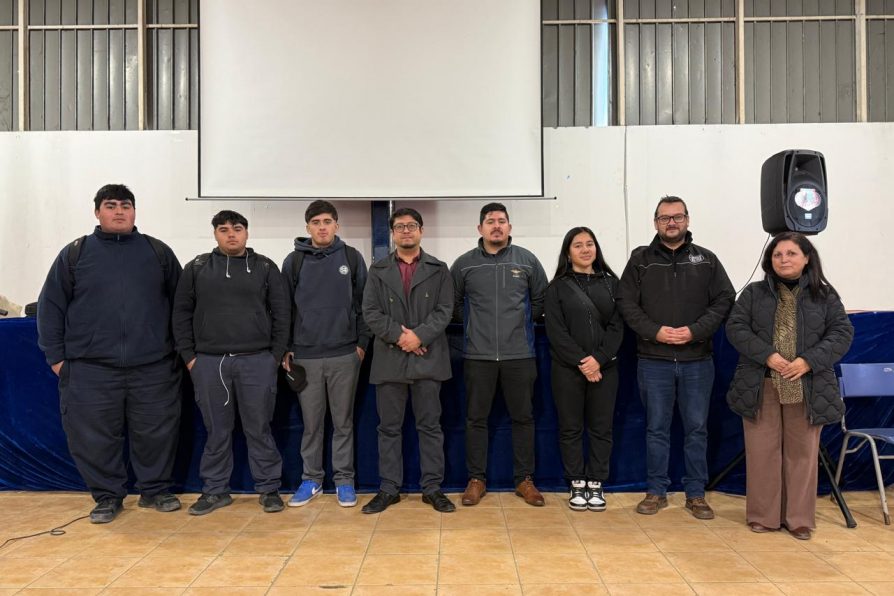 Cantón de Reclutamiento de Melipilla acerca información del Servicio Militar en jornadas de Gobierno en Terreno