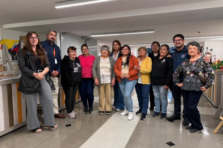 Realizan lanzamiento de Expo Mujer Emprendedora 2025 en Mall Espacio Urbano de Melipilla