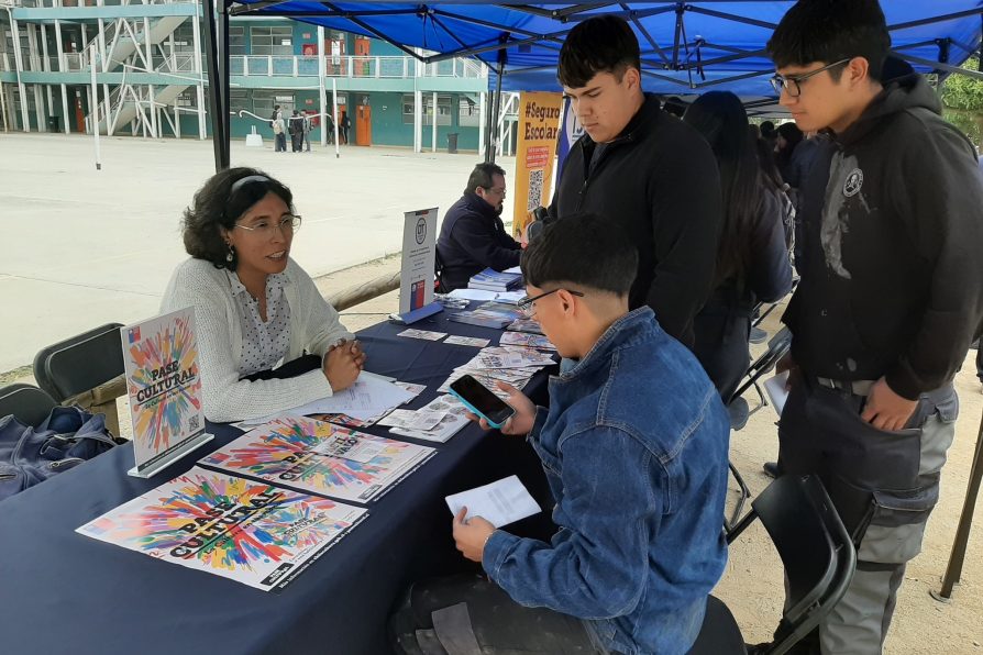 Programa Gobierno en Terreno se suma con plaza de servicios en jornada informativa sobre Reforma de Pensiones