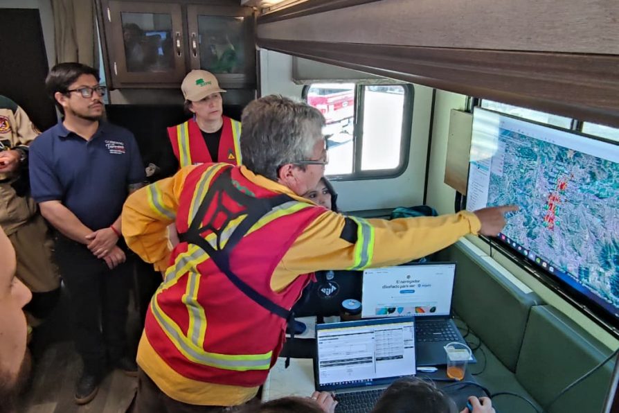 Incendio forestal de Quilamuta supera las 2.500 hectáreas afectadas en la comuna de San Pedro