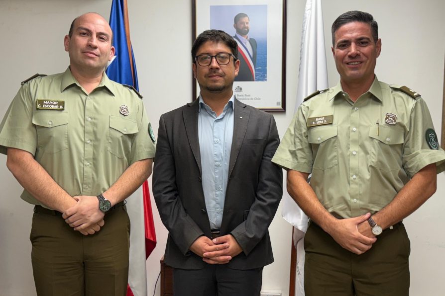 Delegado Provincial de Melipilla Bastián Alarcón se reúne con nuevo comisario de la 24° Comisaría de Carabineros