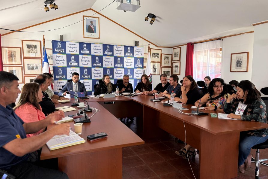 Delegación Provincial de Melipilla participa en Consejo Comunal de Seguridad