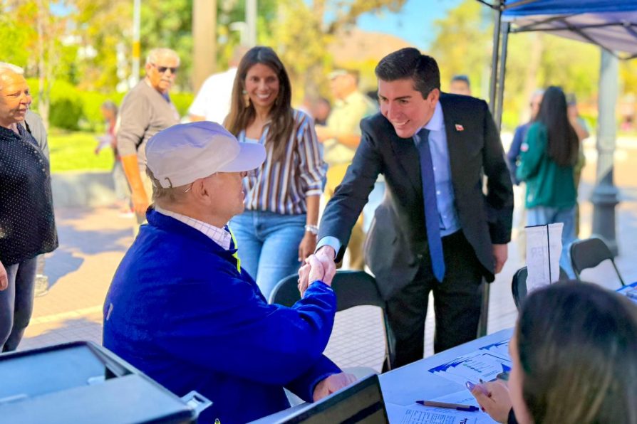 Con más de mil atenciones se realizó el primer Gobierno en Terreno en Melipilla