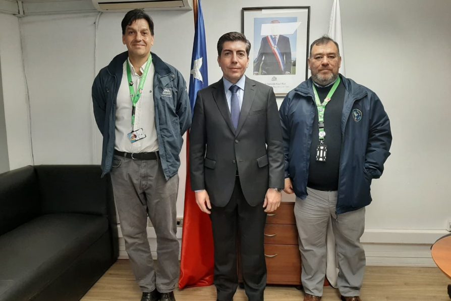 Delegado Gastón Libuy refuerza trabajo con red OMIL y equipo de Fomento Productivo de María Pinto