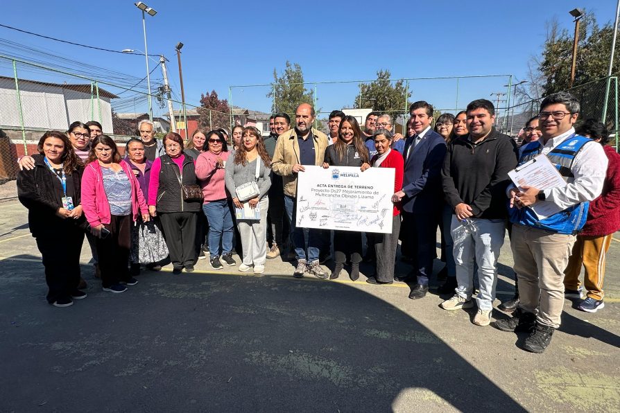 Delegado provincial participa en inicio de mejoramiento de multicancha en Población Obispo Lizama