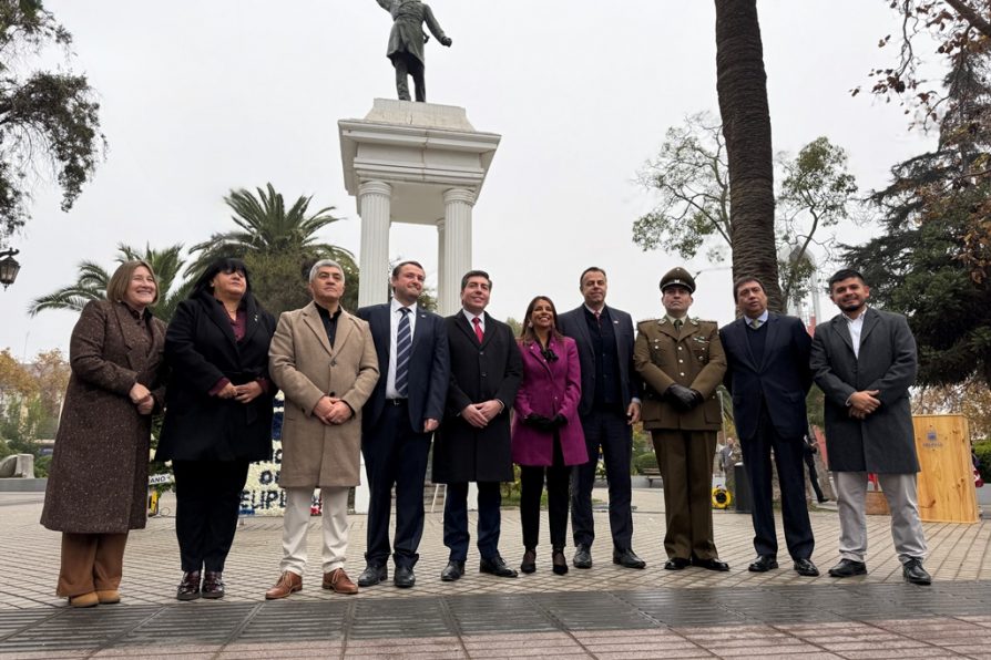 Con impecable desfile Melipilla rindió homenaje a las Glorias Navales en el marco del 21 de mayo