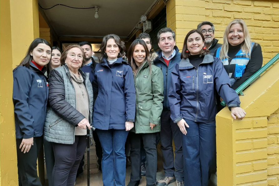 Autoridades visitan Hogar Casa del Padre Demetrio y refuerzan llamado a proteger a personas en situación de calle durante sistema frontal