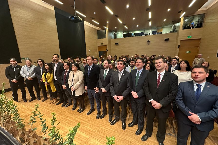 Delegado presidencial provincial Gastón Libuy participa en Cuenta Pública de Seremi de Medio Ambiente de la Región Metropolitana