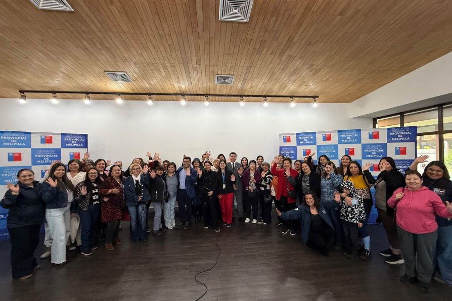 Con operativo y jornada de sensibilización DPP de Melipilla participa en Campaña de Prevención de Cáncer de Mama